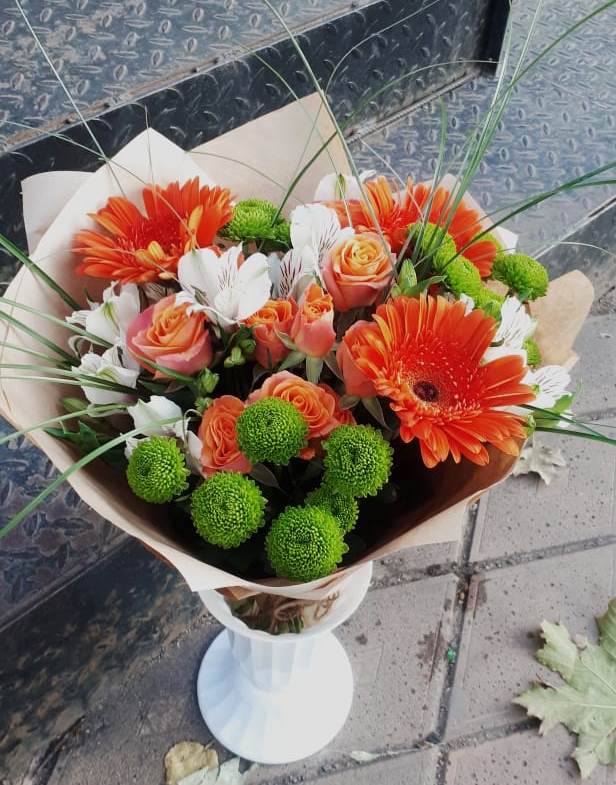 Букет цветов из: Герберы, Хризантемы, Альстромерии и Розы в Донском Ставропольского края