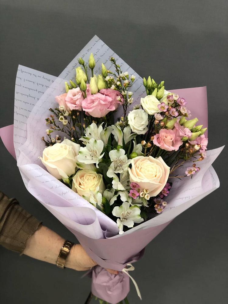 Букет цветов из: Альстромерии, Розы и Лизиантусы в Донском Ставропольского края