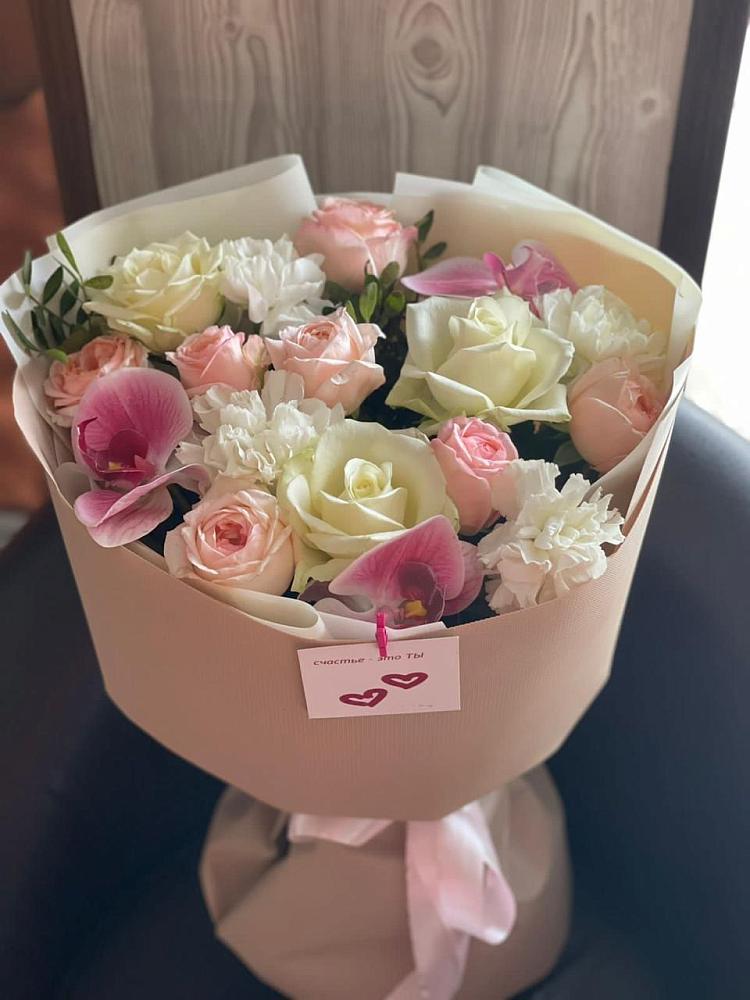 Букет цветов из: Орхидеи, Розы и Гвоздики в Донском Ставропольского края