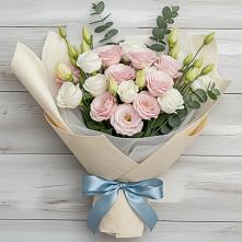 Букет цветов из:  Лизиантусы в Донском Ставропольского края