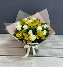 Букет цветов из:  Орхидеи и Розы в Донском Ставропольского края