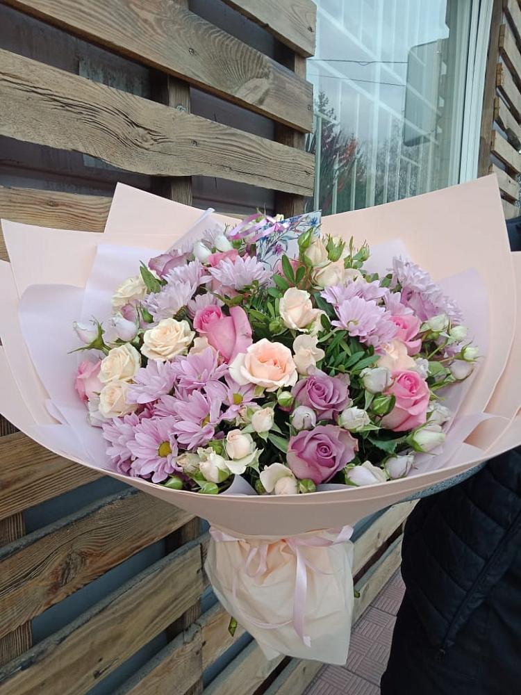 Букет цветов из: Розы и Хризантемы в Донском Ставропольского края