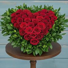Цветочная композиция из Розы в виде сердца в Донском Ставропольского края