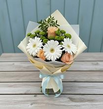 Букет цветов из:  Герберы, Розы и Хризантемы в Донском Ставропольского края