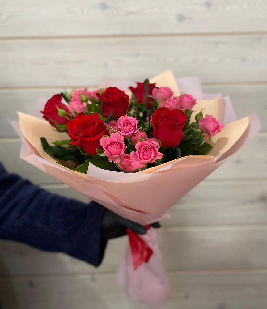 Букет цветов из: Розы в Донском Ставропольского края
