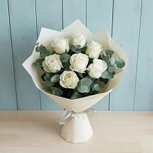 Букет Белые розы в Эвкалипте в Донском Ставропольского края