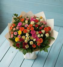 Букет Микс из разноцветных кустовых роз в Донском Ставропольского края