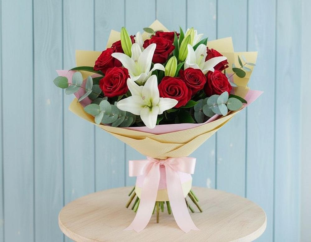 Букет цветов из: Лилии и Розы в Донском Ставропольского края